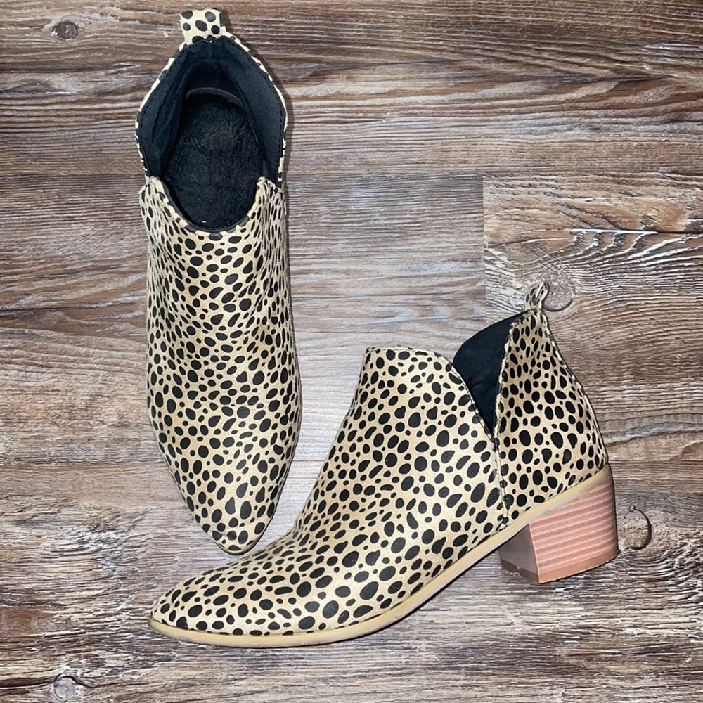 Animal print booties